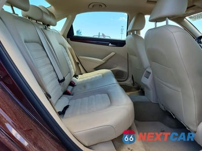 Zdjęcie 10 z 13 samochodu: 2012 VOLKSWAGEN PASSAT SEL VIN:1VWCP7A39CC030253 - miniatura