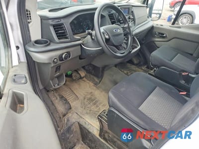 Zdjęcie 8 z 13 samochodu: 2024 FORD TRANSIT T-250 VIN:1FTBR1C85RKB60544 - miniatura