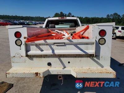 Zdjęcie 6 z 13 samochodu: 2003 CHEVROLET SILVERADO C2500 HEAVY DUTY VIN:1GBHC24U93Z254376 - miniatura