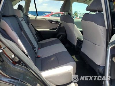 Zdjęcie 10 z 13 samochodu: 2025 TOYOTA RAV4 XLE VIN:2T3W1RFV7SC351020 - miniatura