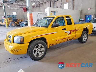 2007 DODGE DAKOTA SLT 1D7HE42K77S248258 - główne zdjęcie licytacji z USA - miniatura
