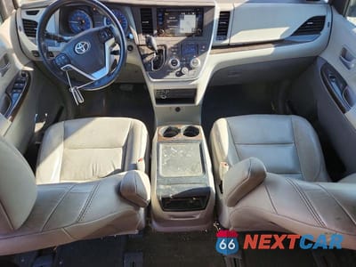 Zdjęcie 8 z 13 samochodu: 2015 TOYOTA SIENNA XLE 7-PASSENGER VIN:5TDDK3DC9FS117180 - miniatura