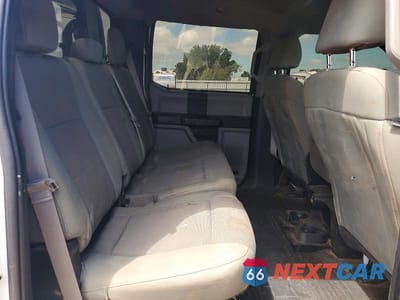 Zdjęcie 10 z 12 samochodu: 2019 FORD F350 VIN:1FD8W3HT1KEG35912 - miniatura