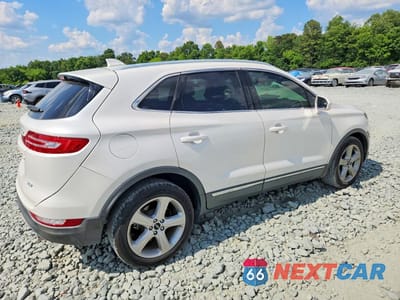 Trzecie zdjęcie samochodu z tyłu: 2018 LINCOLN MKC PREMIERE VIN:5LMCJ1C95JUL14837 - miniatura