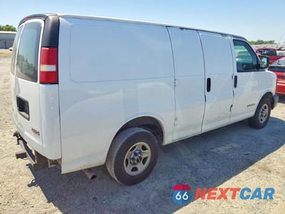 Trzecie zdjęcie samochodu z tyłu: 2003 GMC SAVANA G2500 VIN:1GTFG25T831139201 - miniatura