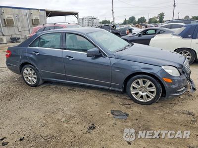Czwarte zdjęcie samochodu z boku: 2012 MERCEDES-BENZ E 350 VIN:WDDHF5KB3CA532621 - miniatura