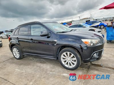 Czwarte zdjęcie samochodu z boku: 2011 MITSUBISHI OUTLANDER SPORT SE VIN:JA4AP4AU9BZ023200 - miniatura