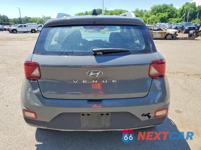 Zdjęcie 6 z 14 samochodu: 2021 HYUNDAI VENUE SEL VIN:KMHRC8A31MU092347 - miniatura