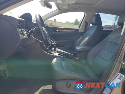 Zdjęcie 7 z 12 samochodu: 2020 VOLKSWAGEN PASSAT R-LINE VIN:1VWMA7A33LC015933 - miniatura
