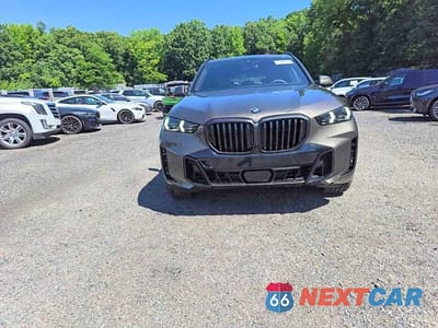 Piąte zdjęcie samochodu w środku: 2026 BMW X5 XDRIVE40I VIN:5UX23EU01T9389690 - miniatura