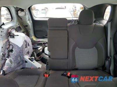 Zdjęcie 10 z 13 samochodu: 2019 JEEP CHEROKEE LATITUDE VIN:1C4PJMCX0KD254153 - miniatura