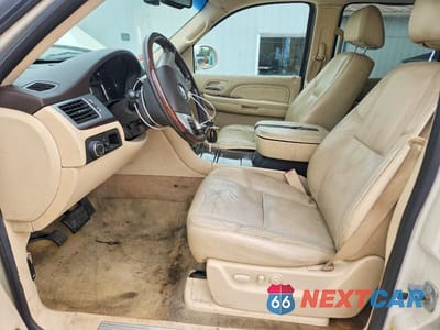 Zdjęcie 7 z 13 samochodu: 2007 CADILLAC ESCALADE LUXURY VIN:1GYFK63867R225127 - miniatura