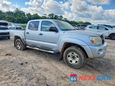 Czwarte zdjęcie samochodu z boku: 2009 TOYOTA TACOMA DOUBLE CAB PRERUNNER VIN:3TMJU62NX9M077215 - miniatura