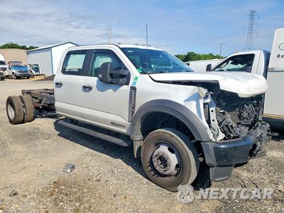 Czwarte zdjęcie samochodu z boku: 2024 FORD F550 SUPER DUTY VIN:1FD0W5HT0REG02953 - miniatura