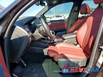 Zdjęcie 7 z 13 samochodu: 2024 BMW X3 M40I VIN:5UX83DP00R9V24215 - miniatura