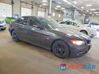 Czwarte zdjęcie samochodu z boku: 2008 BMW 328 I VIN:WBAVA37588NL53913 - miniatura