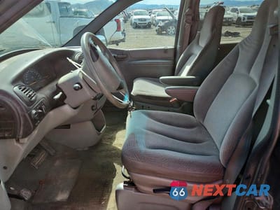 Zdjęcie 7 z 13 samochodu: 2000 DODGE GRAND CARAVAN VIN:2B4GP2437YR759625 - miniatura
