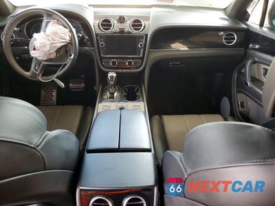 Zdjęcie 8 z 12 samochodu: 2018 BENTLEY BENTAYGA VIN:SJAAC2ZV6JC017814 - miniatura