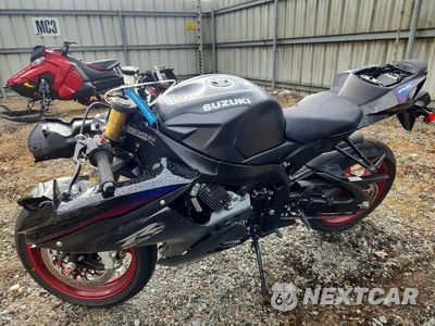 Trzecie zdjęcie samochodu z tyłu: 2026 SUZUKI GSX-R750 VIN:JS1GR7MA2T7101238 - miniatura