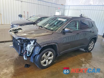 2018 JEEP COMPASS LATITUDE 3C4NJCBB5JT338856 - główne zdjęcie licytacji z USA - miniatura