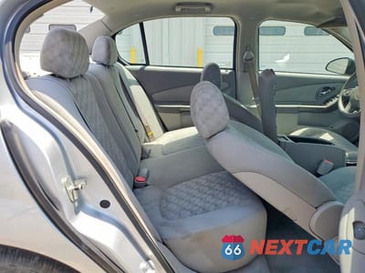 Zdjęcie 10 z 12 samochodu: 2004 CHEVROLET MALIBU LS VIN:1G1ZT54854F104099 - miniatura
