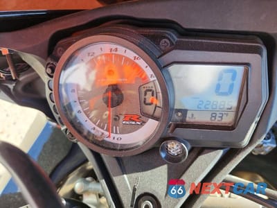 Zdjęcie 7 z 9 samochodu: 2008 SUZUKI GSX-R600 VIN:JS1GN7EA982106189 - miniatura