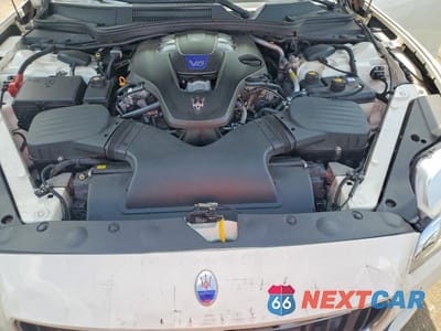 Zdjęcie 10 z 11 samochodu: 2014 MASERATI QUATTROPORTE S VIN:ZAM56RRA3E1116987 - miniatura