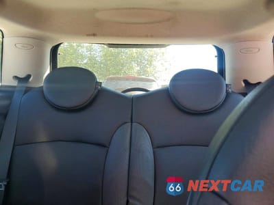 Zdjęcie 10 z 13 samochodu: 2007 MINI COOPER VIN:WMWMF33537TU62387 - miniatura