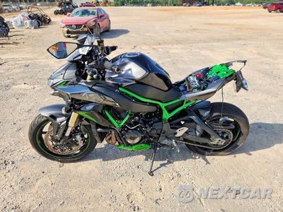 Trzecie zdjęcie samochodu z tyłu: 2025 KAWASAKI ZR1000 L VIN:JKAZRCL15SA006029 - miniatura