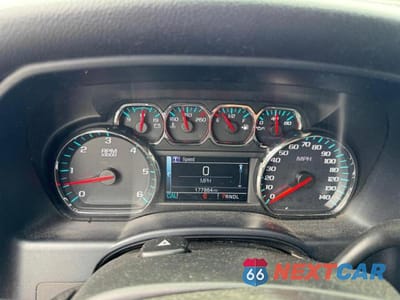 Zdjęcie 7 z 12 samochodu: 2017 CHEVROLET SILVERADO K1500 LT VIN:1GCVKREC9HZ265546 - miniatura