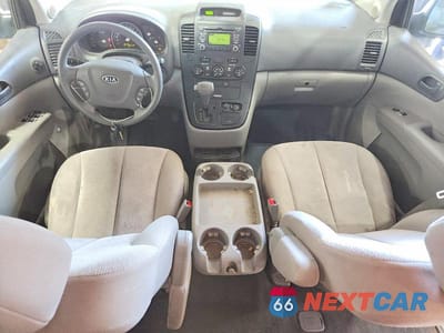 Zdjęcie 8 z 14 samochodu: 2012 KIA SEDONA LX VIN:KNDMG4C76C6456387 - miniatura