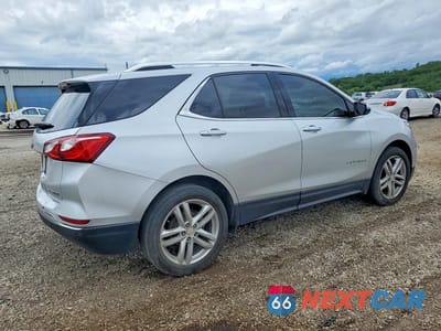 Trzecie zdjęcie samochodu z tyłu: 2018 CHEVROLET EQUINOX PREMIER VIN:3GNAXVEV6JS511022 - miniatura