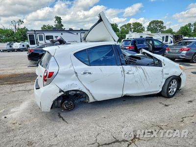 Trzecie zdjęcie samochodu z tyłu: 2013 TOYOTA PRIUS C THREE VIN:JTDKDTB31D1545355 - miniatura