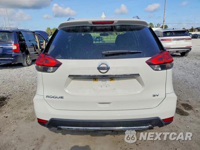 Zdjęcie 6 z 14 samochodu: 2018 NISSAN ROGUE SV VIN:KNMAT2MT0JP589717 - miniatura