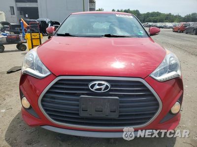 Piąte zdjęcie samochodu w środku: 2016 HYUNDAI VELOSTER TURBO VIN:KMHTC6AE8GU260047 - miniatura