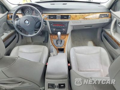 Zdjęcie 8 z 12 samochodu: 2008 BMW 328 XI VIN:WBAVC935X8K042391 - miniatura