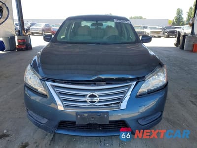 Piąte zdjęcie samochodu w środku: 2015 NISSAN SENTRA SV VIN:3N1AB7AP0FY362222 - miniatura