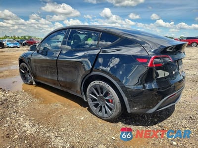 Drugie zdjęcie samochodu z przodu: 2023 TESLA MODEL Y VIN:7SAYGDEE5PA141734 - miniatura