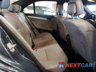 Zdjęcie 10 z 12 samochodu: 2008 MERCEDES-BENZ C 300 4MATIC VIN:WDDGF81XX8F153569 - miniatura