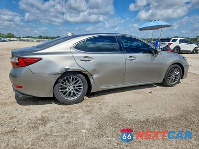 Trzecie zdjęcie samochodu z tyłu: 2018 LEXUS ES 350 VIN:58ABK1GG4JU106249 - miniatura