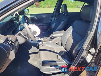 Zdjęcie 7 z 12 samochodu: 2016 HONDA ACCORD SPORT VIN:1HGCR2F5XGA034387 - miniatura