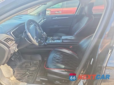 Zdjęcie 7 z 12 samochodu: 2018 FORD FUSION TITANIUM VIN:3FA6P0RU5JR206790 - miniatura