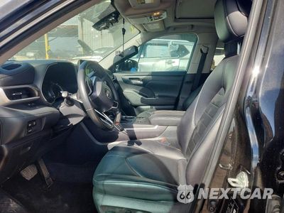Zdjęcie 7 z 13 samochodu: 2023 TOYOTA HIGHLANDER XLE VIN:5TDKDRAH8PS037231 - miniatura