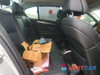 Zdjęcie 10 z 12 samochodu: 2011 BMW 5 SERIES 550 I VIN:WBAFR9C56BC758225 - miniatura