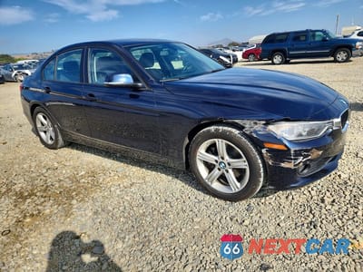 Czwarte zdjęcie samochodu z boku: 2015 BMW 328 I SULEV VIN:WBA3C1C53FK124551 - miniatura