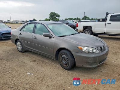 Czwarte zdjęcie samochodu z boku: 2005 TOYOTA CAMRY LE VIN:4T1BE32K65U639568 - miniatura