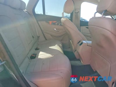 Zdjęcie 10 z 13 samochodu: 2020 MERCEDES-BENZ GLC 300 VIN:W1N0G8DB7LF780420 - miniatura
