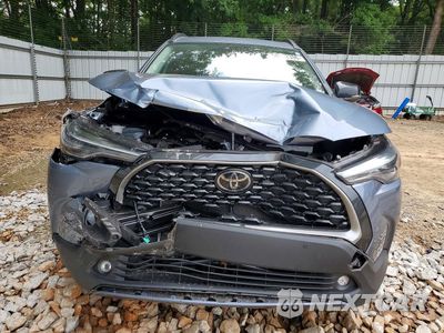 Piąte zdjęcie samochodu w środku: 2025 TOYOTA COROLLA CROSS XLE VIN:7MUDAAAGXSV151532 - miniatura