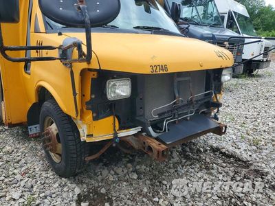 Zdjęcie 9 z 10 samochodu: 2011 CHEVROLET EXPRESS G3 - SCHOOL BUS VIN:1GB3G3BG5B1152295 - miniatura