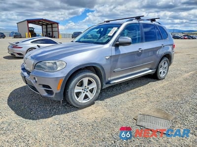2011 BMW X5 XDRIVE35D 5UXZW0C58BL372165 - główne zdjęcie licytacji z USA - miniatura